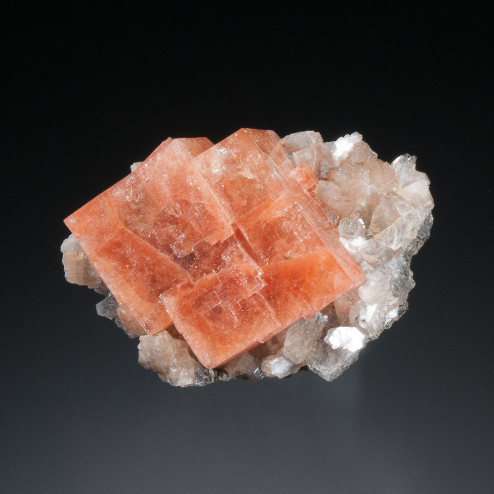 Chabazite, Heulandite, Wasson''s Bluff, Cumberland Co., Nova Scotia