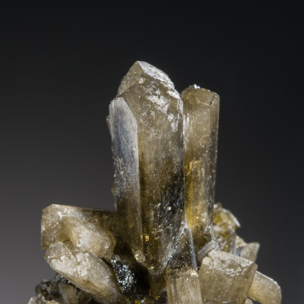 Clinozoisite, Cerro San Cristobal, San Vincente de Cañete, Cañete Province, Lima Dept., Peru