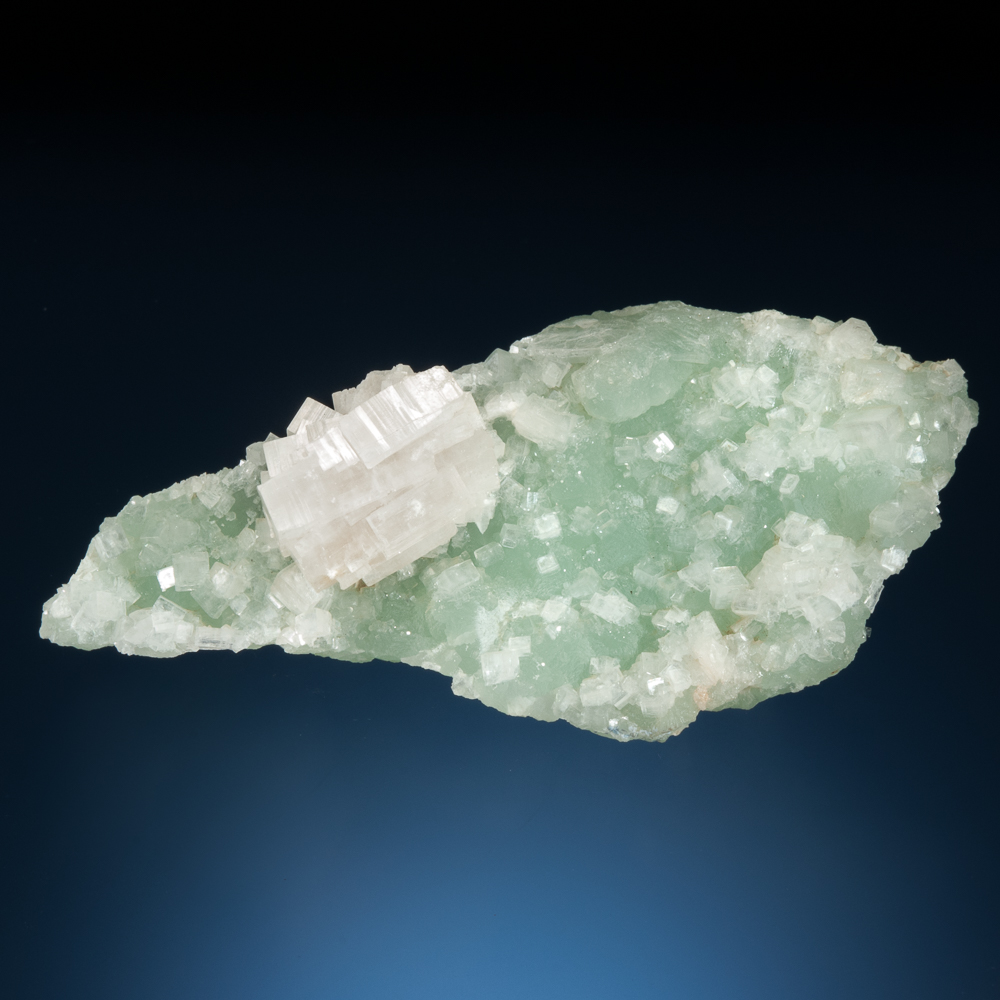 Hydroxyapophyllite, Prehnite, Fairfax Quarry, Centreville, Fairfax Co., Virginia, USA