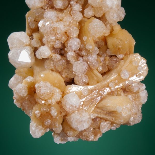 Analcime, Stilbite - Image 2