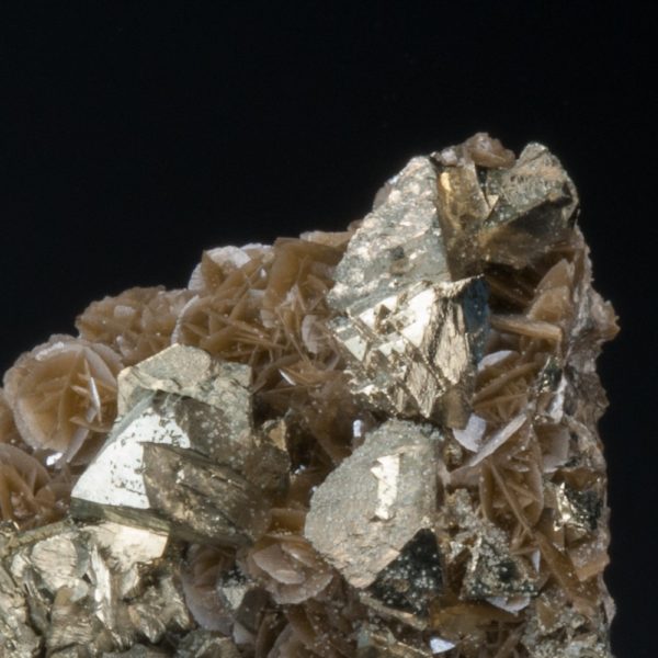 Chalcopyrite, Siderite, Tennantite - Image 3