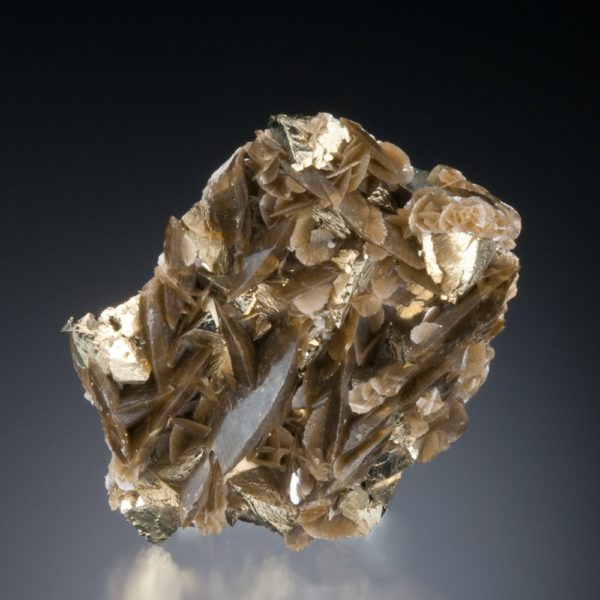 Chalcopyrite, Siderite