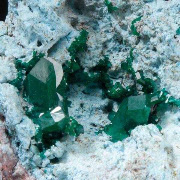 Dioptase on Plancheite