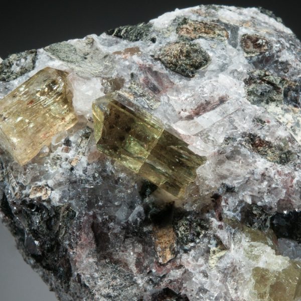 Fluorapatite - Image 6