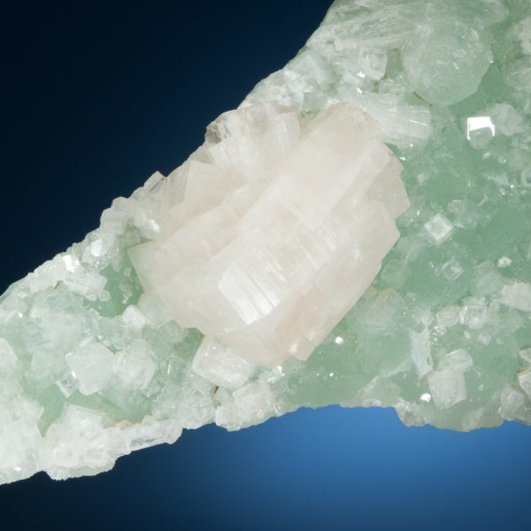 Hydroxyapophyllite, Prehnite - Image 3