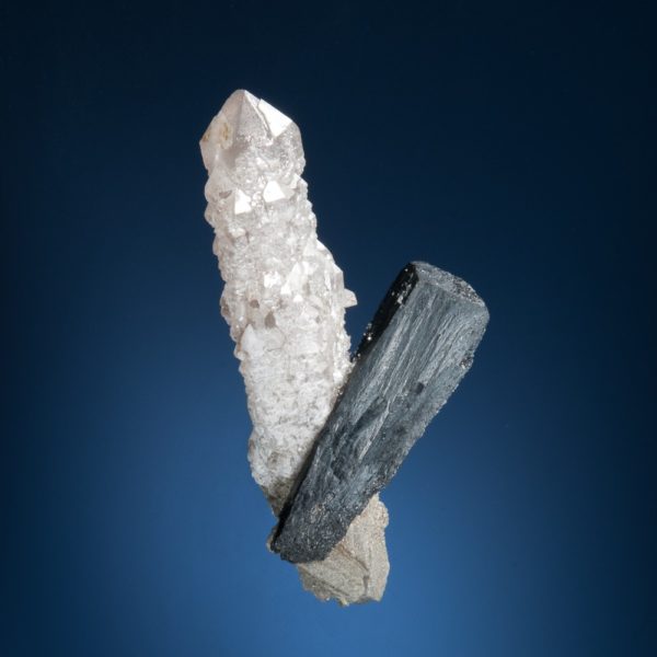 Ilvaite, Quartz