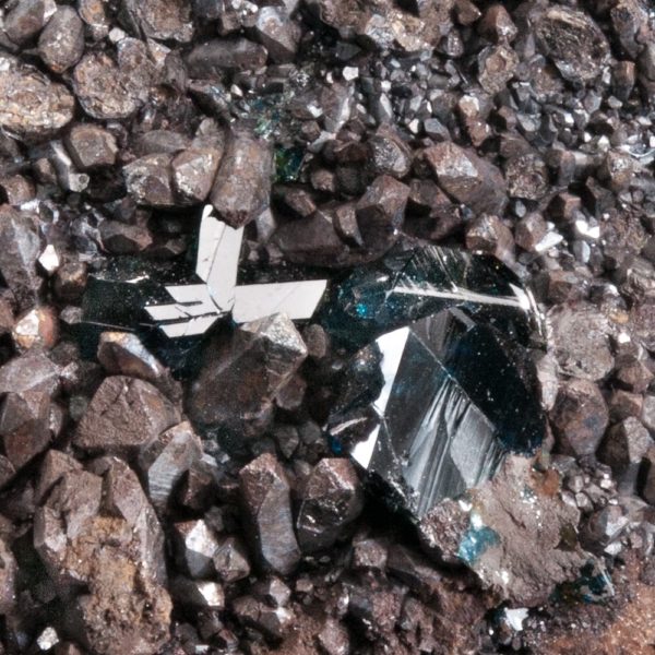 Lazulite, Siderite