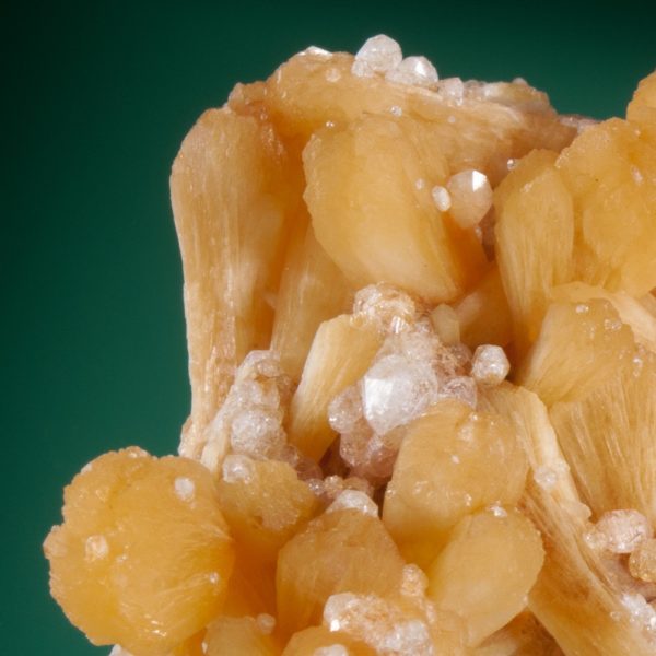 Stilbite, Analcime - Image 2
