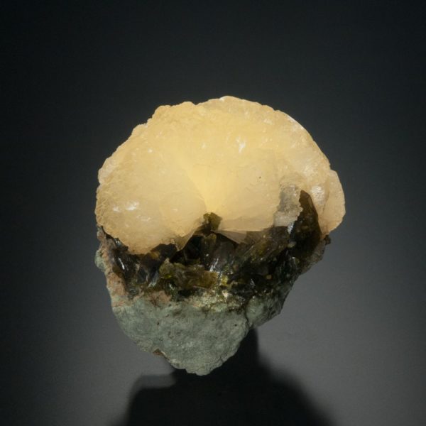 Stilbite, Epidote - Image 2
