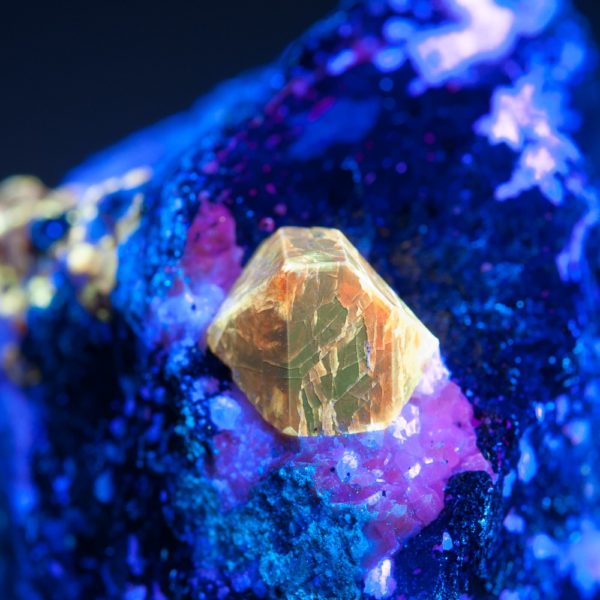 Zircon - Image 4