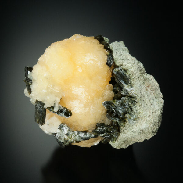 Stilbite, Epidote - Image 2