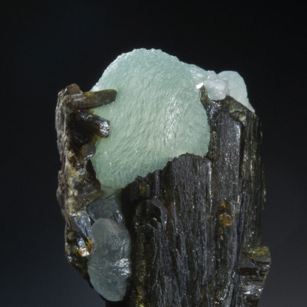 Prehnite, Epidote - Image 2