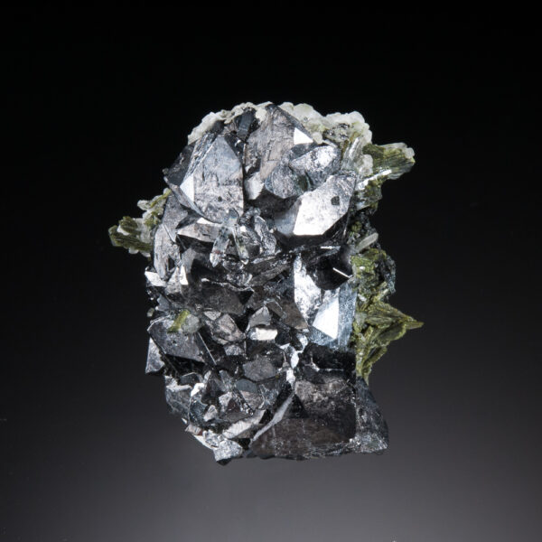Magnetite - Image 2
