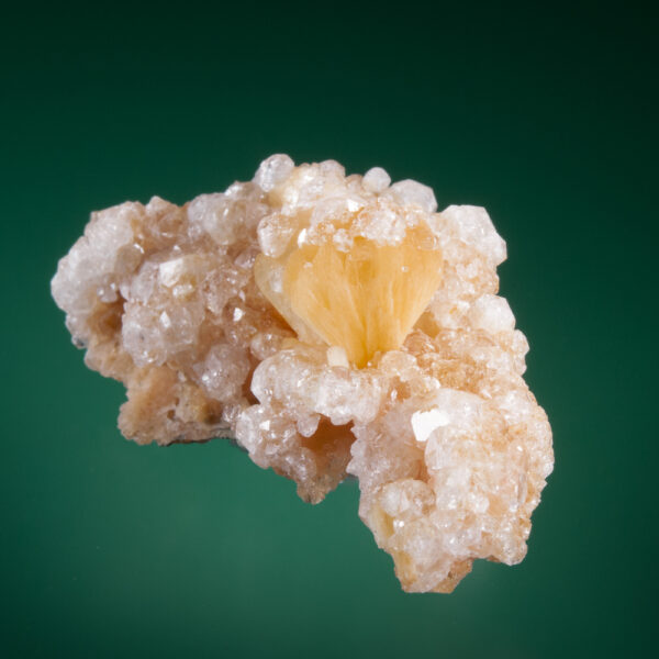 Analcime, Stilbite - Image 3