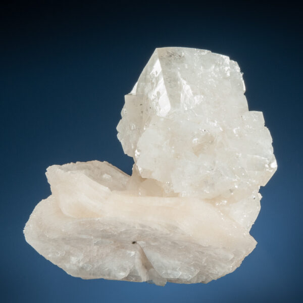 Chabazite, Stilbite - Image 4