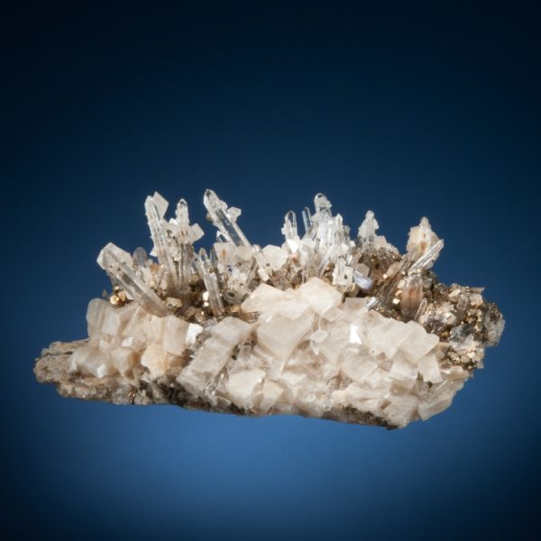 Ankerite, Quartz, Pyrite