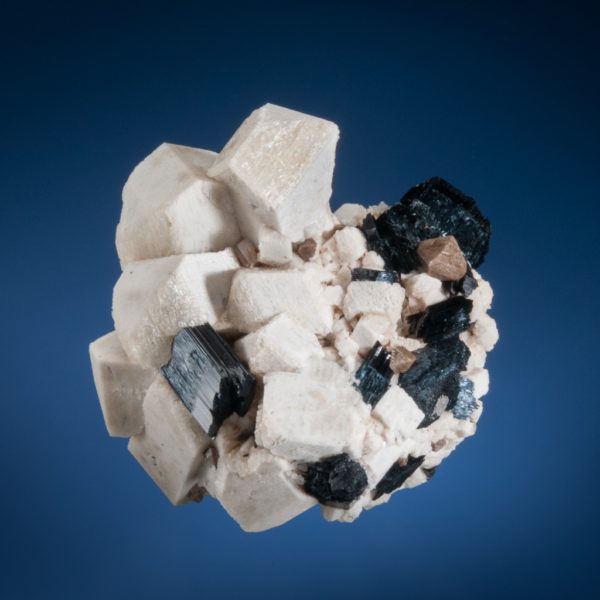 Arfvedsonite, Zircon on Microcline