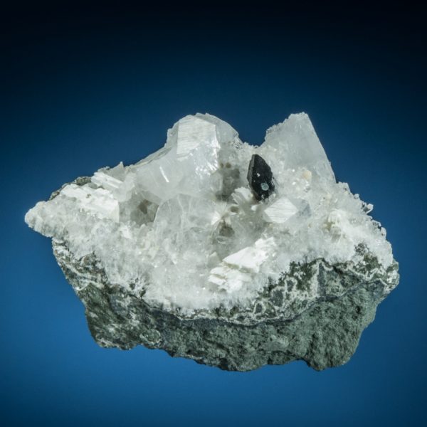 Babingtonite, Hydroxyapophyllite