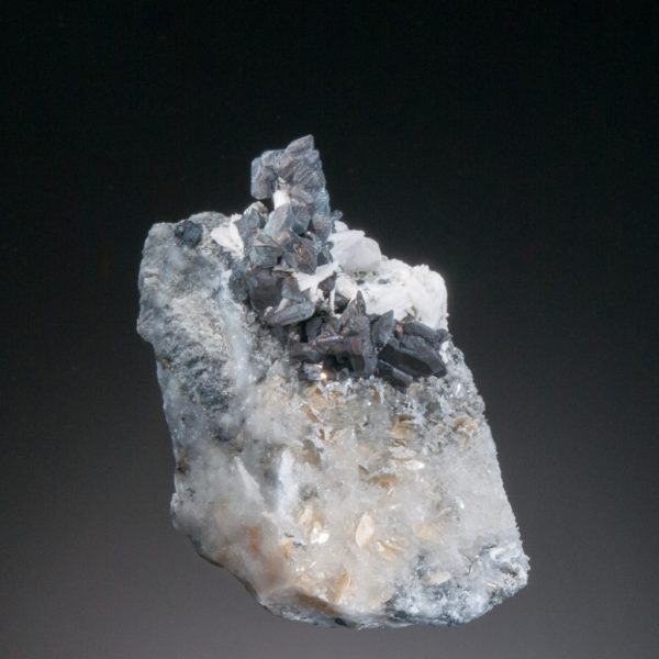 Bournonite, Barite