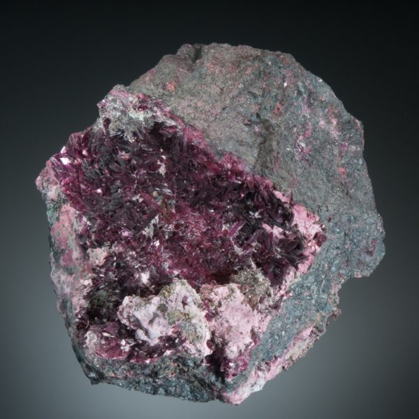 Erythrite