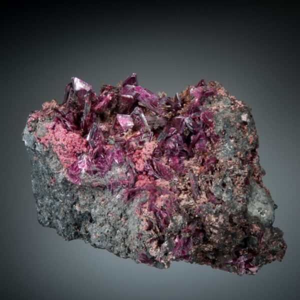 Erythrite