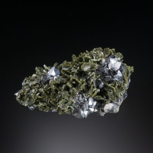 Magnetite, Epidote