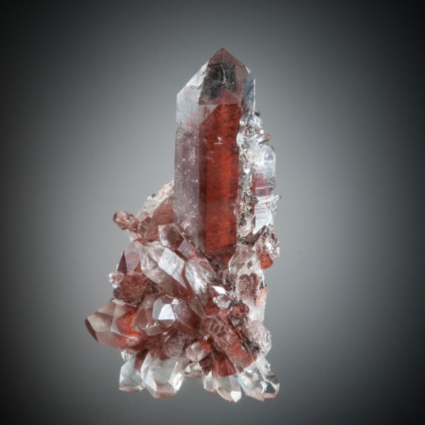 Quartz, Red Phantoms