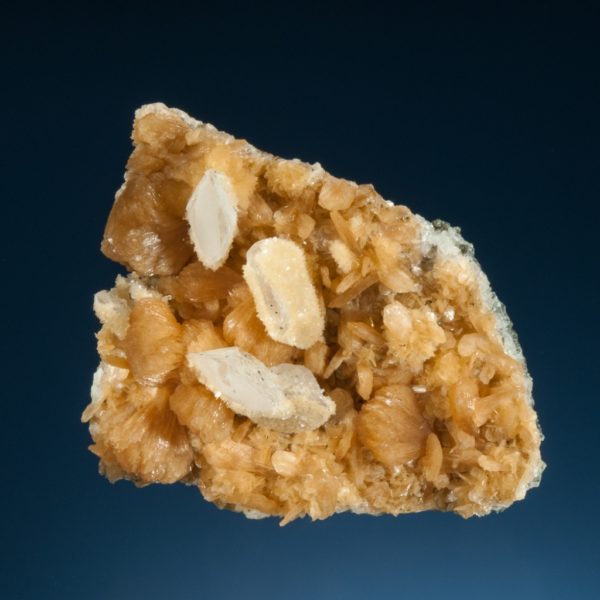 Stilbite, Calcite