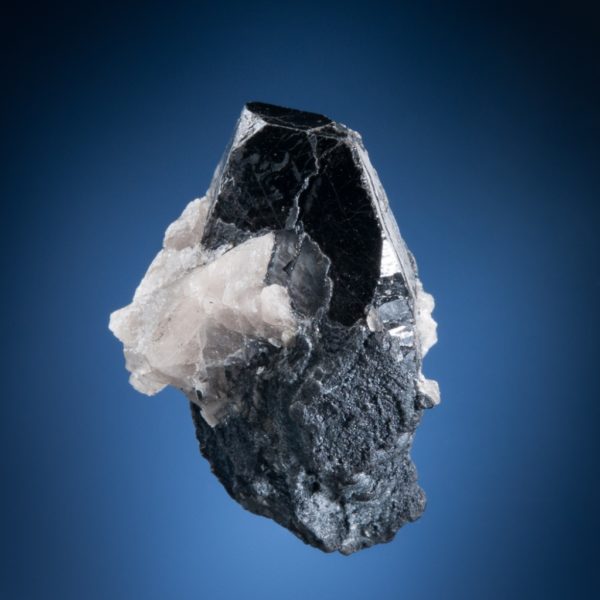 Wodginite