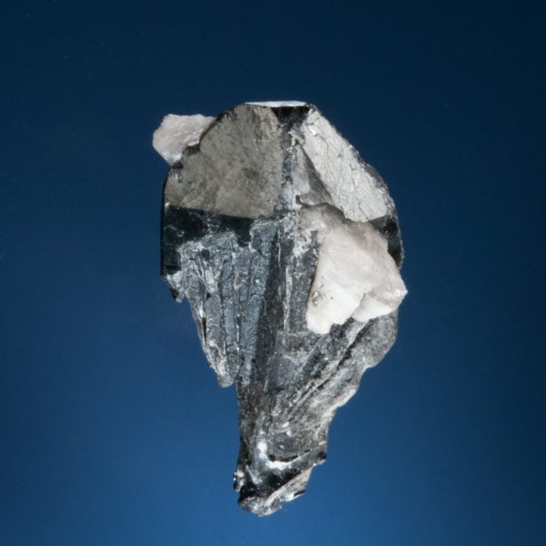 Wodginite