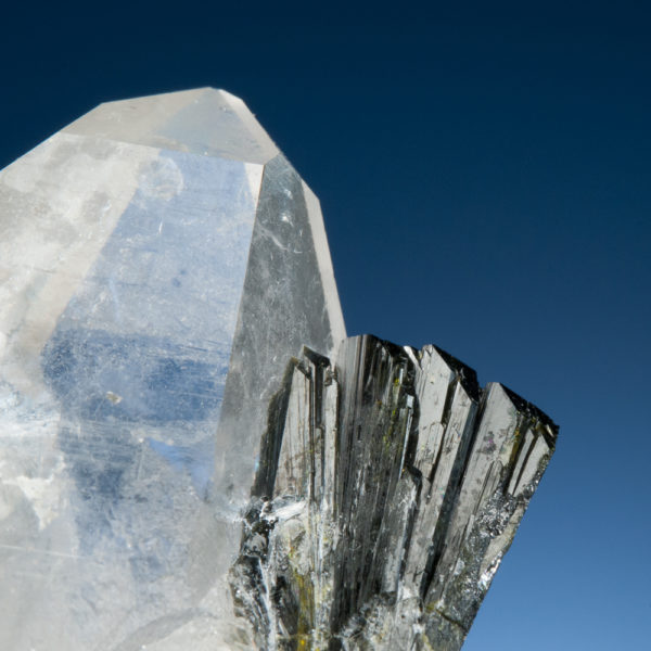 Epidote, Quartz - Image 4