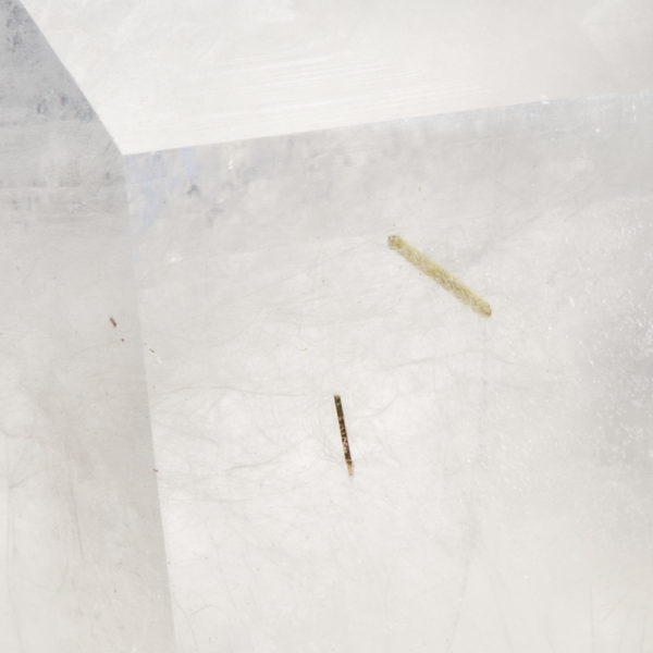 Quartz, Epidote inclusions - Image 3