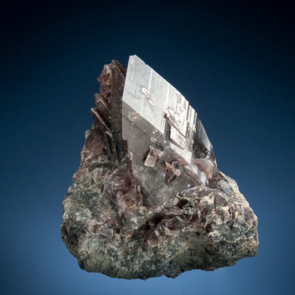 Axinite-(Fe) - Image 2