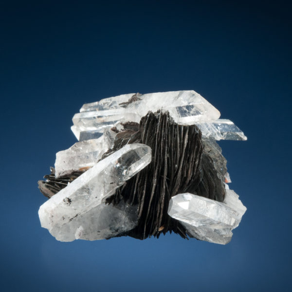 Hematite, Quartz - Image 2