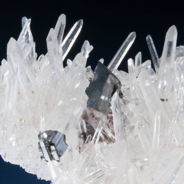 Hubnerite, Quartz, Fluorite - Image 2