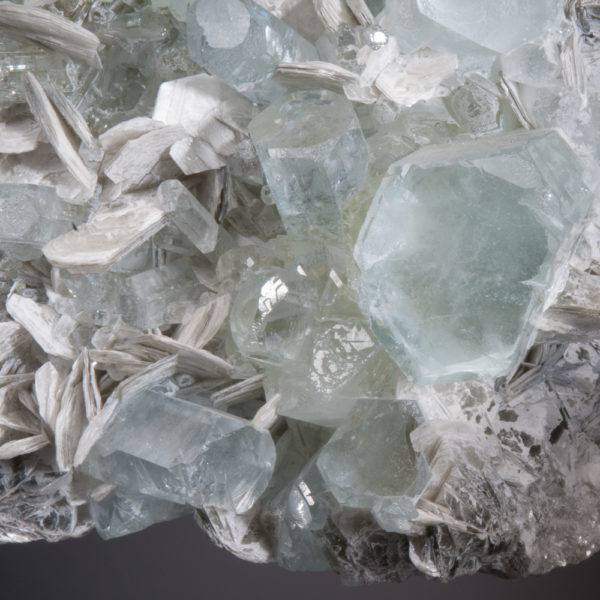 Beryl, var. Aquamarine - Image 8