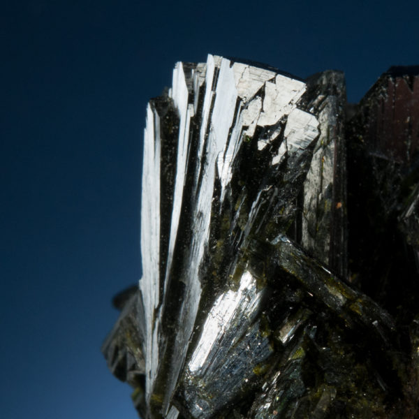 Epidote - Image 4