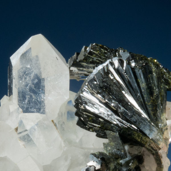 Epidote, Quartz - Image 3
