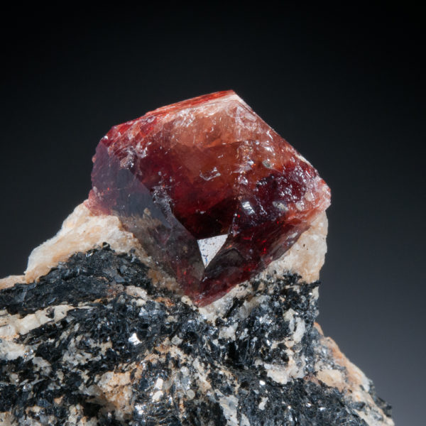Zircon - Image 2