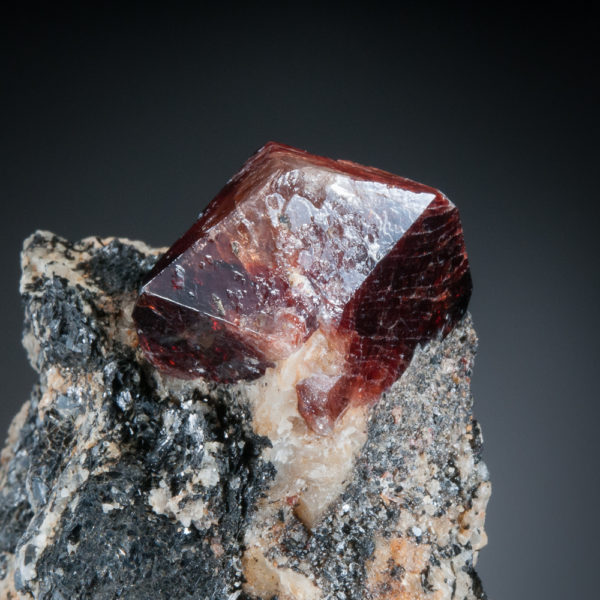 Zircon - Image 8