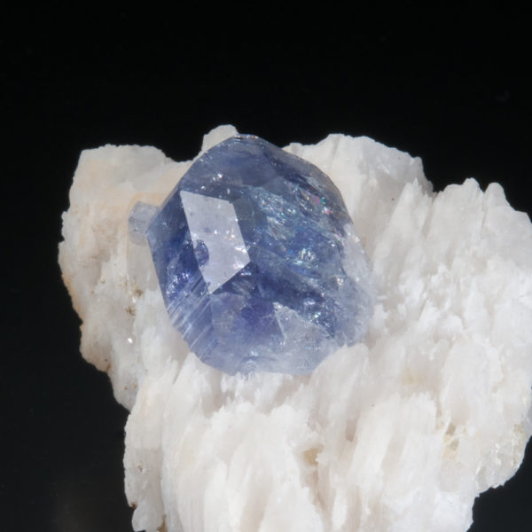 Fluorapatite - Image 5