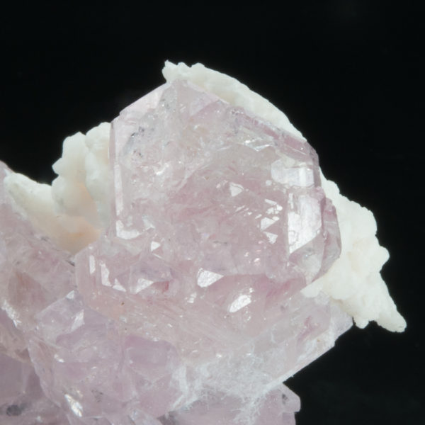 Quartz, var. Rose Quartz - Image 2