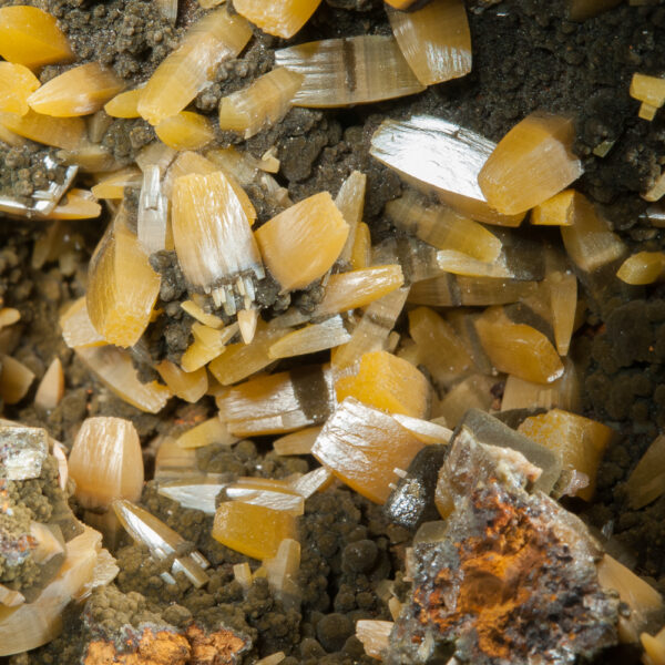 Wulfenite - Image 2