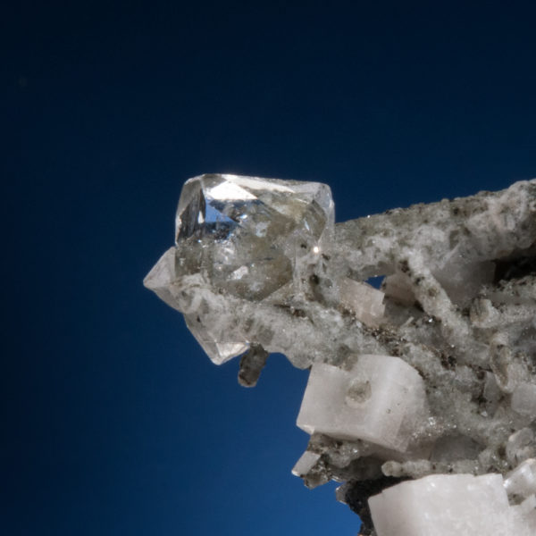 Quartz, Magnetite, Fluorite - Image 3