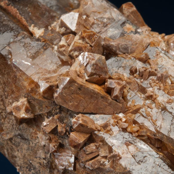 Quartz, Zircon - Image 2