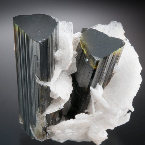 Elbaite Tourmaline, Albite - Image 3