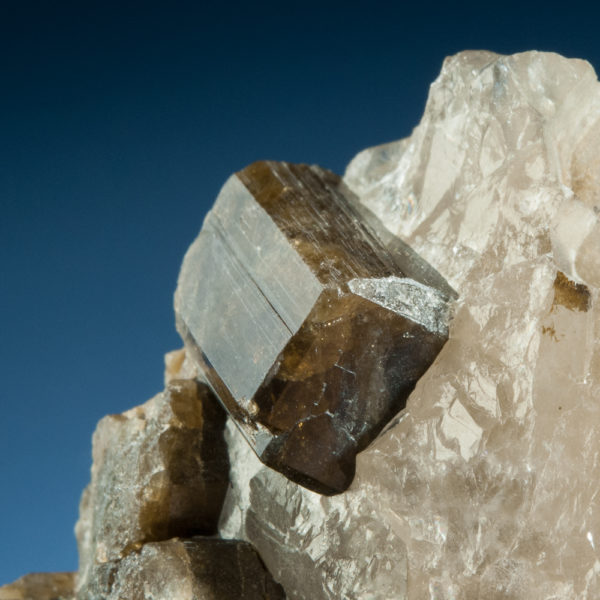 Vesuvianite - Image 3