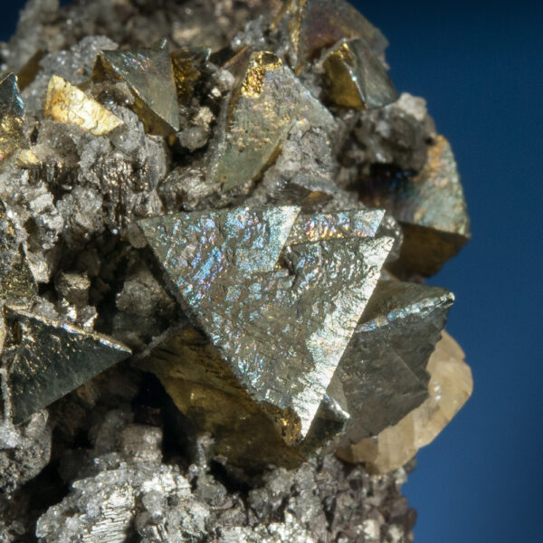 Chalcopyrite - Image 3