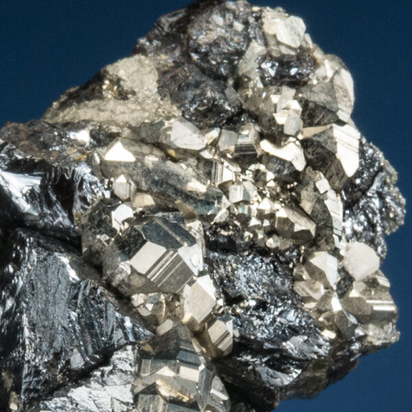 Sphalerite, Pyrite - Image 3