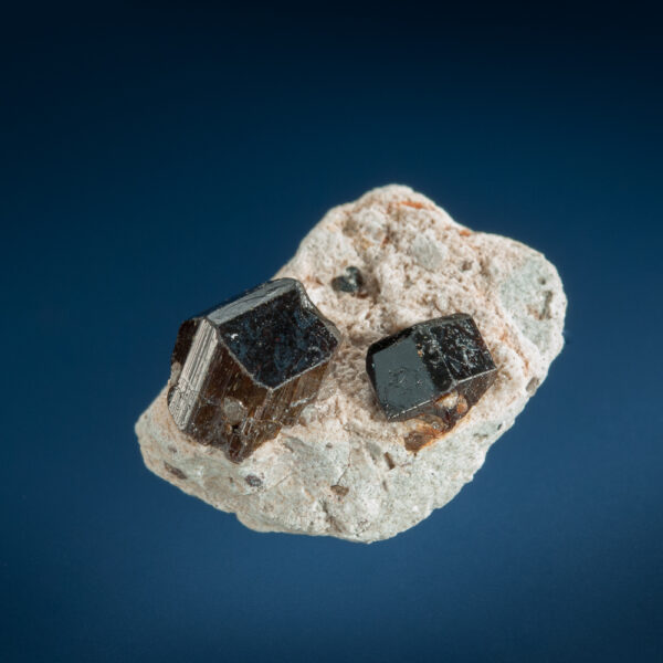 Fluor-Buergerite Tourmaline - Image 2